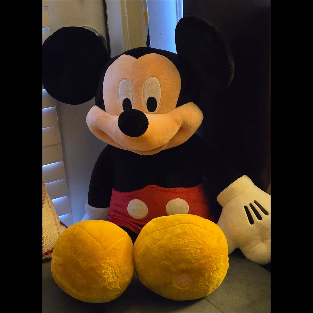 Disney Store Mickey Mouse Plush 29" Jumbo Red Black Display Only Disneyana